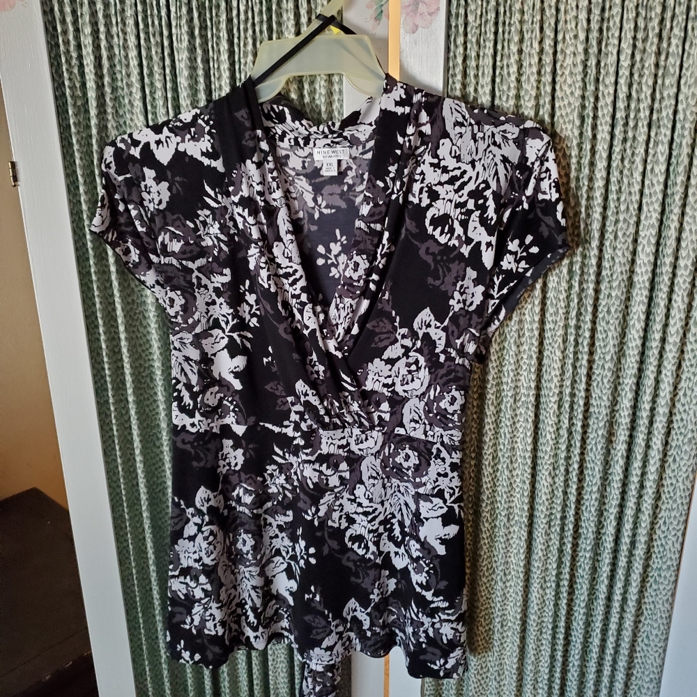 Ladies Comfy Blouse